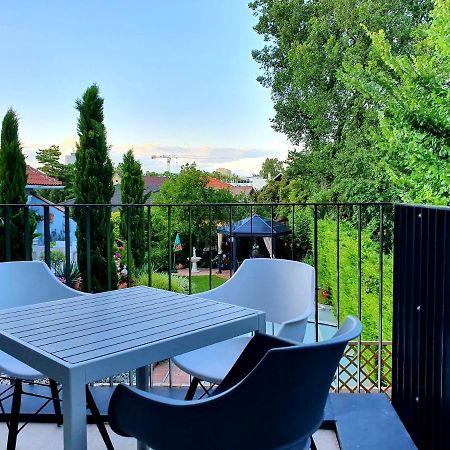 Near Lake Fully Furnished Beautiful Apartment Wien Eksteriør billede