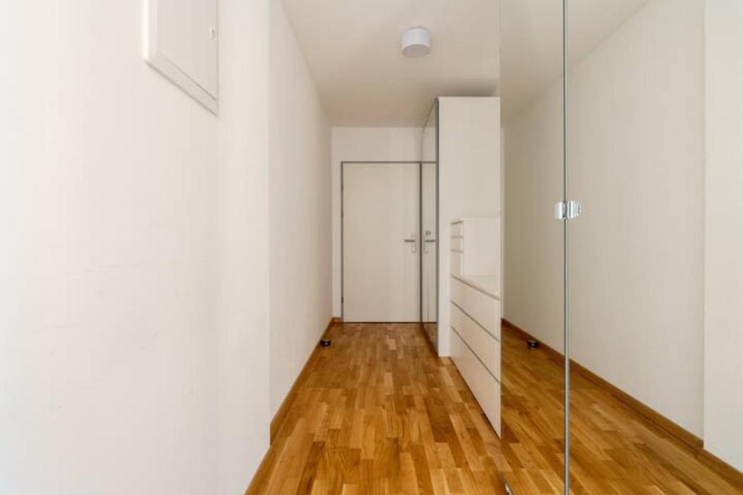 Near Lake Fully Furnished Beautiful Apartment Wien Eksteriør billede